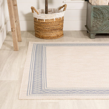 Lucia Classic Diamond Border Indoor/outdoor Area Rug